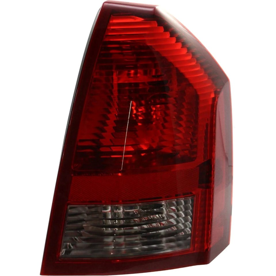 Cooking Tail Light For 05-07 Chrysler 300 Passenger Side
