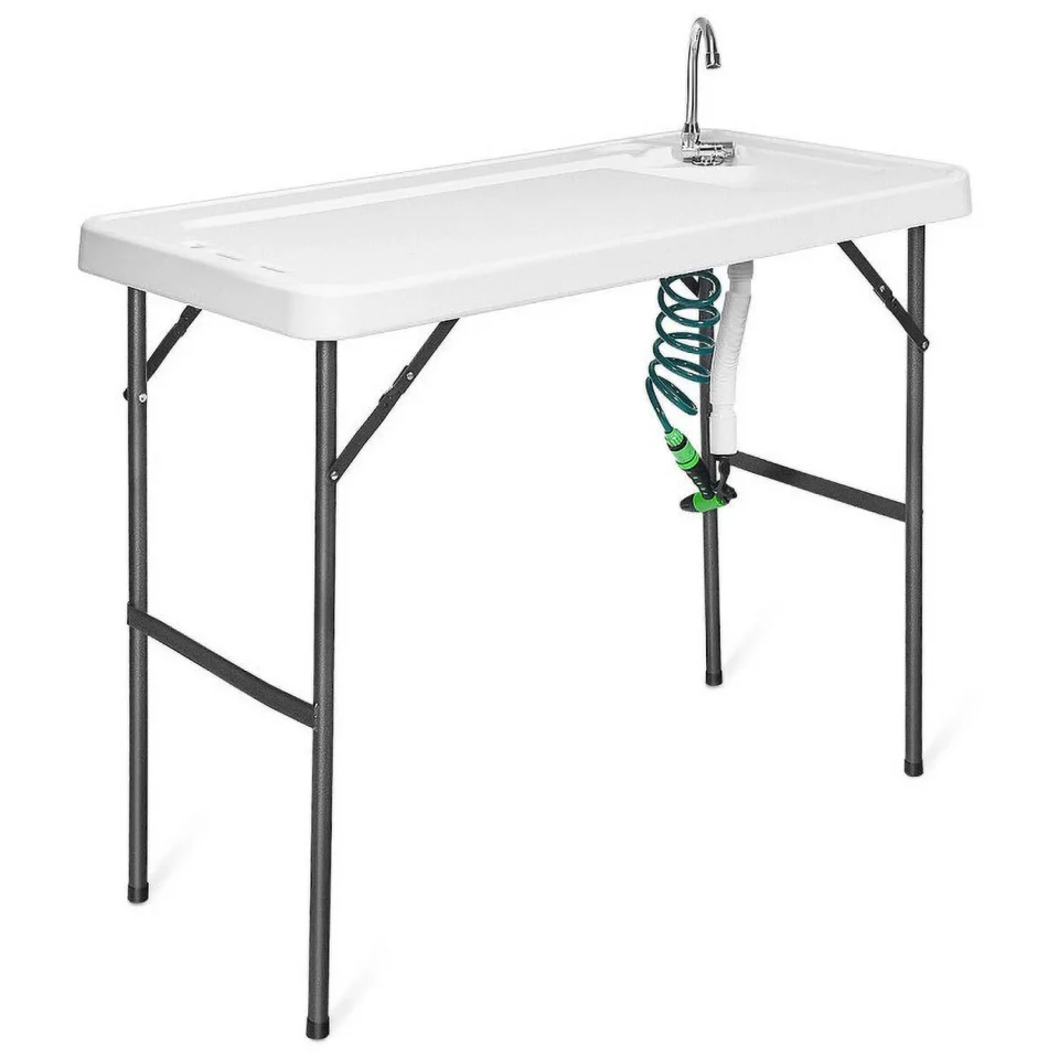 Healthy Baking Portable Cleaning Table with Sprayer - 22.0 - Simplify outdoor cleaning tasks with our convenient portable table!